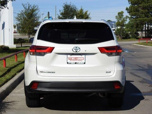  2019 Toyota Highlander XLE For Sale Specifications, Price and Images