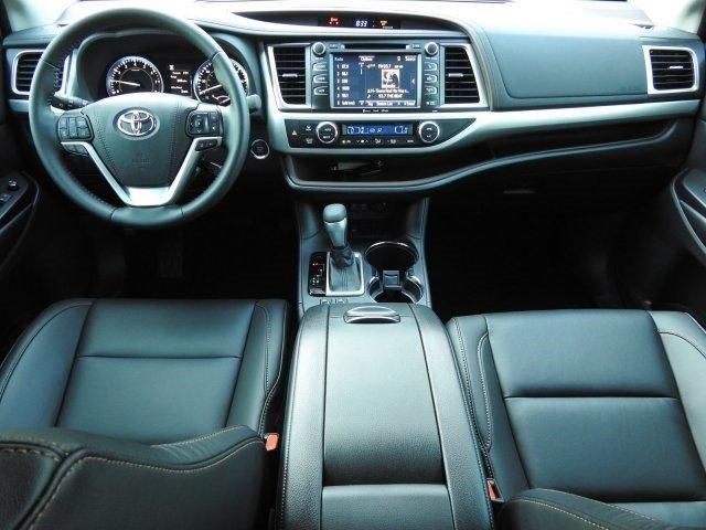  2019 Toyota Highlander XLE For Sale Specifications, Price and Images