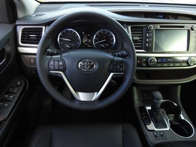  2019 Toyota Highlander For Sale Specifications, Price and Images