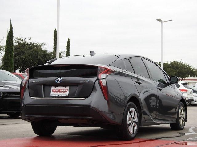  2016 Toyota Prius Three Touring For Sale Specifications, Price and Images