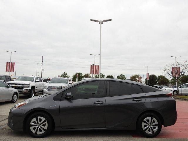  2016 Toyota Prius Three Touring For Sale Specifications, Price and Images