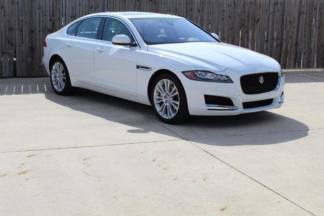  2020 Jaguar XF 25t Premium For Sale Specifications, Price and Images
