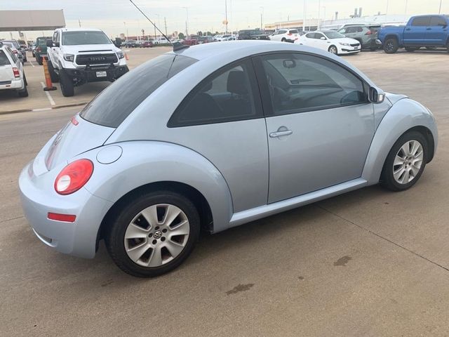  2009 Volkswagen New Beetle 2.5 For Sale Specifications, Price and Images