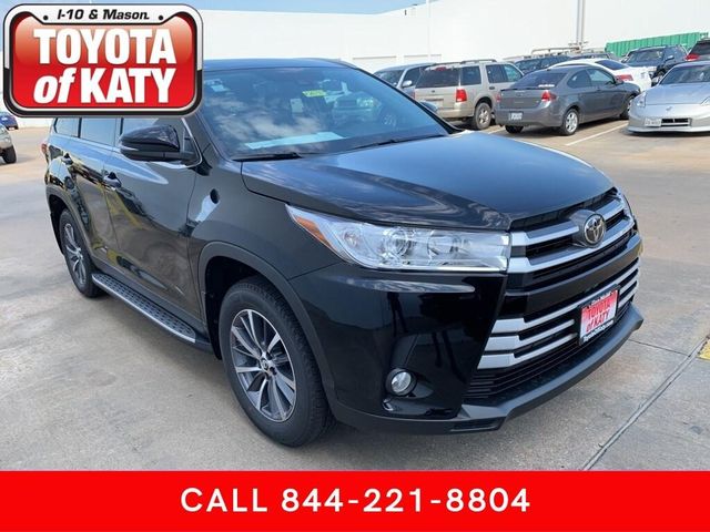  2019 Toyota Highlander XLE For Sale Specifications, Price and Images