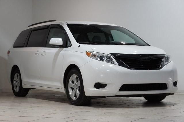  2013 Toyota Sienna LE For Sale Specifications, Price and Images