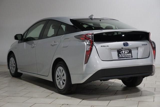  2017 Toyota Prius Three Touring For Sale Specifications, Price and Images