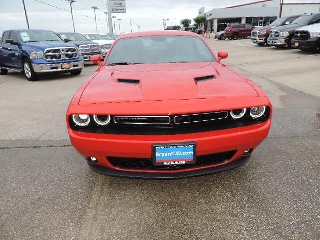  2019 Dodge Challenger SXT For Sale Specifications, Price and Images