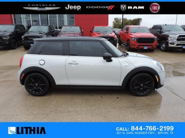  2015 MINI Hardtop Cooper S For Sale Specifications, Price and Images