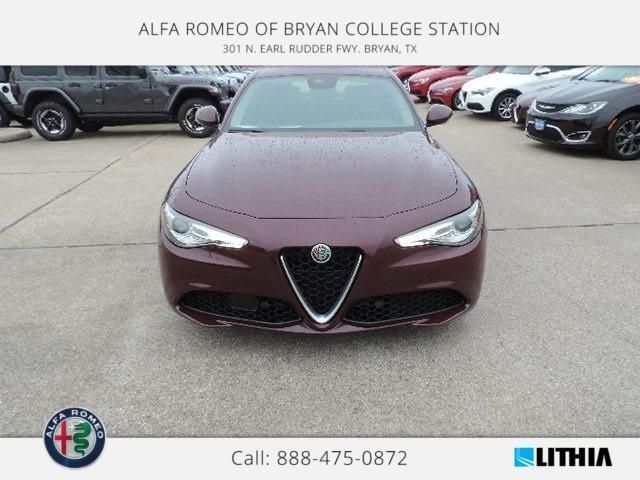  2019 Alfa Romeo Giulia Base For Sale Specifications, Price and Images