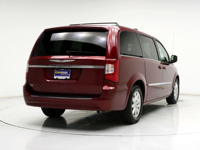  2016 Chrysler Town & Country Touring For Sale Specifications, Price and Images