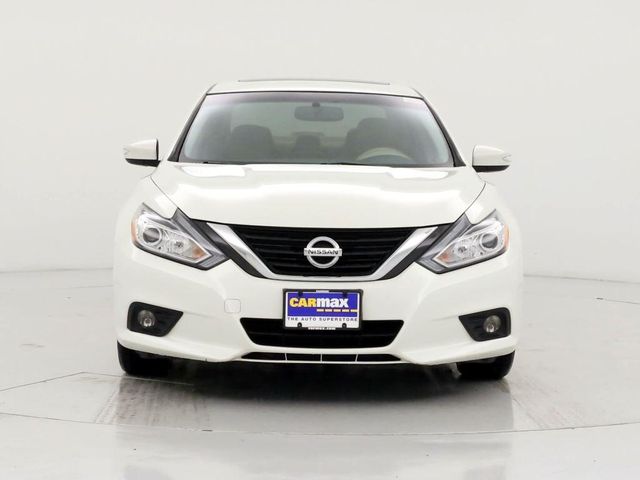  2017 Nissan Altima 2.5 SV For Sale Specifications, Price and Images