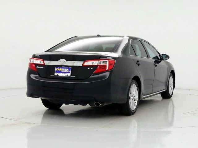  2014 Toyota Camry XLE For Sale Specifications, Price and Images