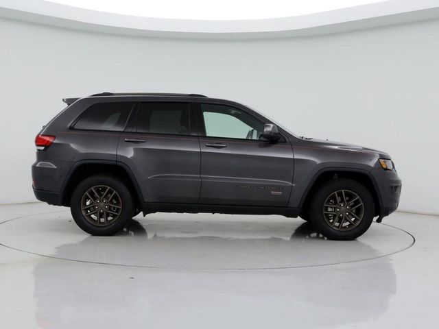  2016 Jeep Grand Cherokee Laredo For Sale Specifications, Price and Images