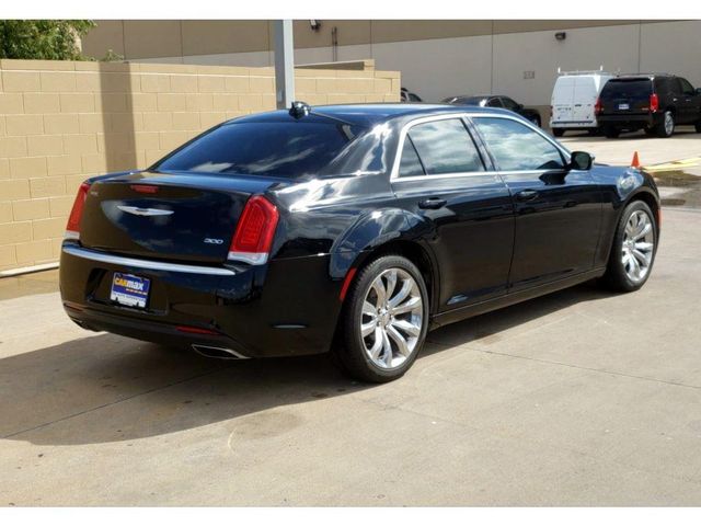  2018 Chrysler 300 Touring For Sale Specifications, Price and Images