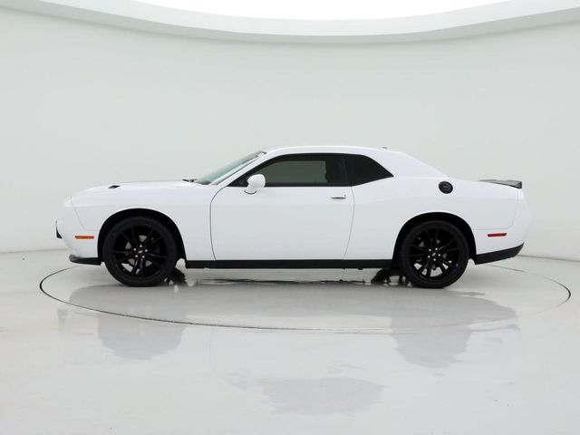  2017 Dodge Challenger SXT For Sale Specifications, Price and Images