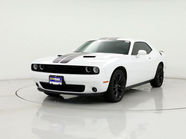  2017 Dodge Challenger SXT For Sale Specifications, Price and Images