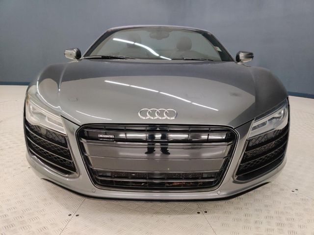  2014 Audi R8 5.2 For Sale Specifications, Price and Images