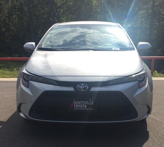  2020 Toyota C-HR XLE For Sale Specifications, Price and Images