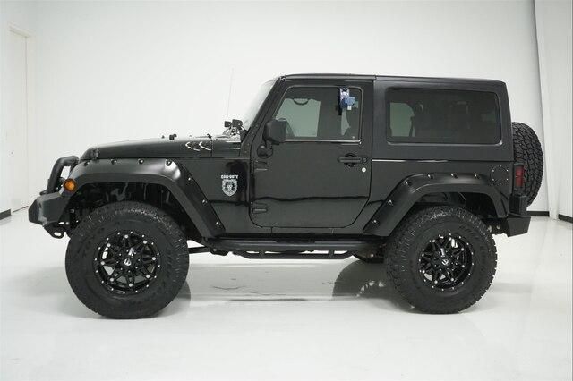  2011 Jeep Wrangler Rubicon For Sale Specifications, Price and Images
