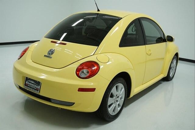  2008 Volkswagen New Beetle S For Sale Specifications, Price and Images