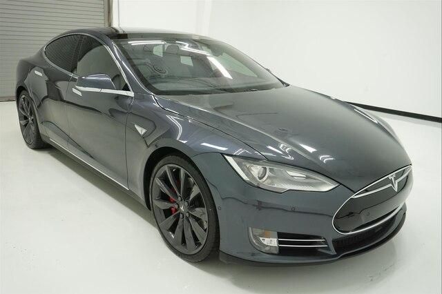  2016 Tesla Model S P90D For Sale Specifications, Price and Images