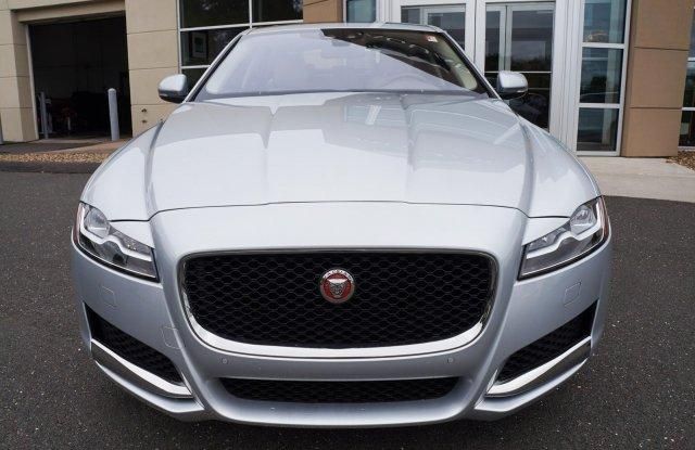  2017 Jaguar XF 35t Prestige For Sale Specifications, Price and Images