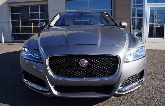  2020 Jaguar XF 30t Prestige For Sale Specifications, Price and Images