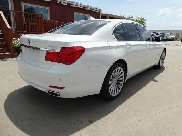  2012 BMW 740 i For Sale Specifications, Price and Images