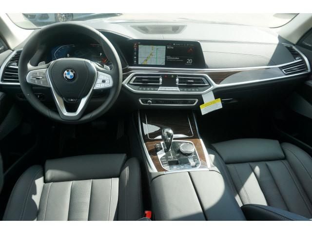  2020 BMW X7 xDrive40i For Sale Specifications, Price and Images