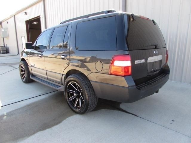  2007 Ford Expedition XLT