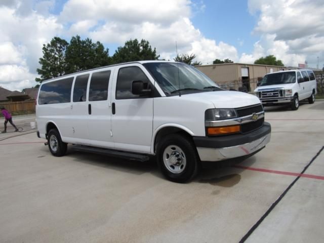  2017 Chevrolet Express 3500 LT For Sale Specifications, Price and Images