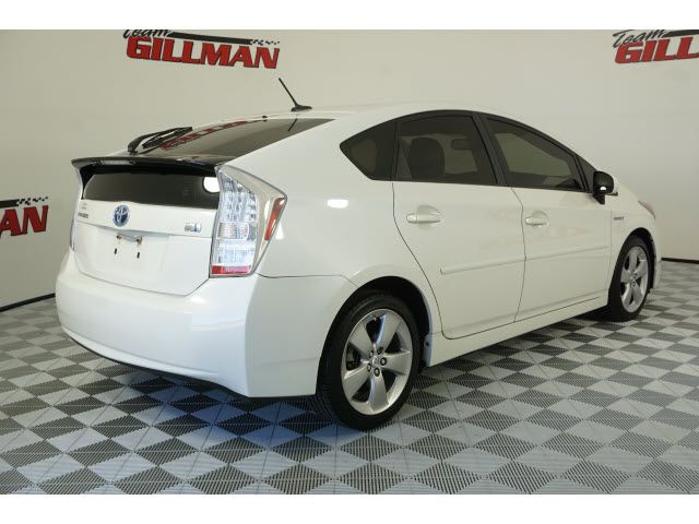  2010 Toyota Prius III For Sale Specifications, Price and Images