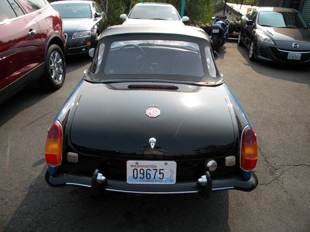 1974 MG MGB For Sale Specifications, Price and Images