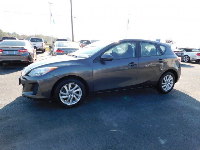  2013 Mazda Mazda3 i Touring For Sale Specifications, Price and Images