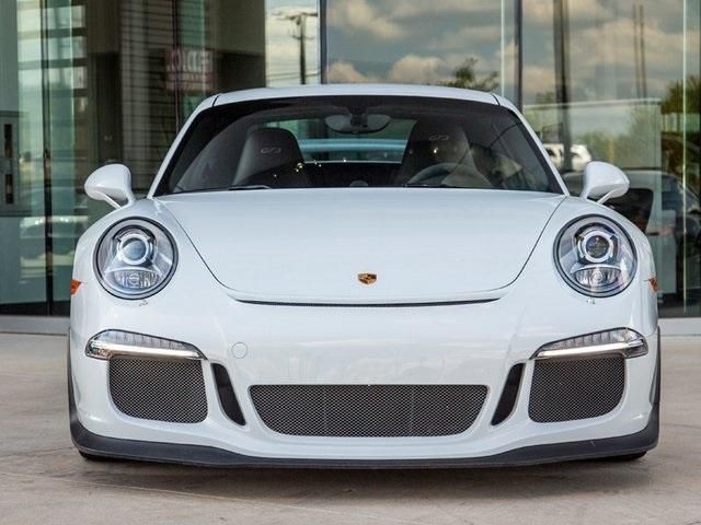 Certified 2016 Porsche 911 GT3 For Sale Specifications, Price and Images