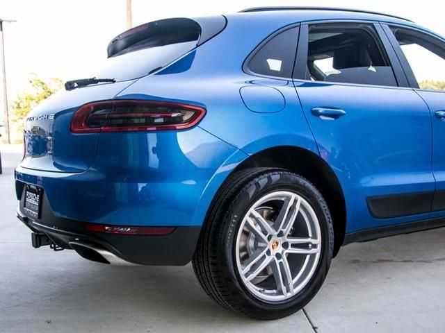  2018 Porsche Macan SERVICE LOANER For Sale Specifications, Price and Images