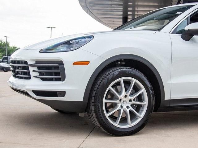  2019 Porsche Cayenne Base For Sale Specifications, Price and Images