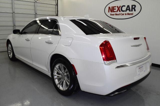  2015 Chrysler 300C Base For Sale Specifications, Price and Images