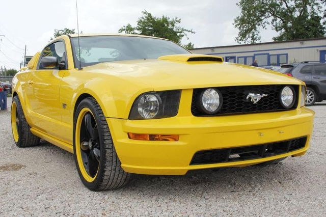  2006 Ford Mustang GT Premium For Sale Specifications, Price and Images