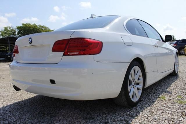  2013 BMW 328 i For Sale Specifications, Price and Images