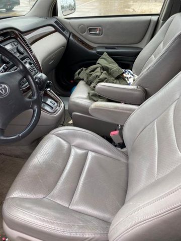  2001 Toyota Highlander For Sale Specifications, Price and Images