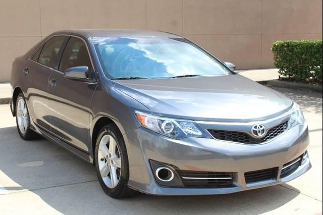  2014 Toyota Camry SE Sport For Sale Specifications, Price and Images