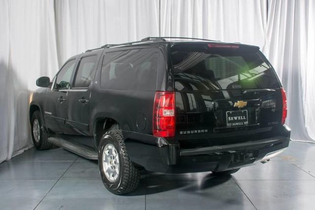  2014 Chevrolet Suburban 1500 LT For Sale Specifications, Price and Images