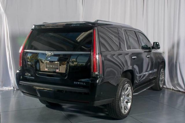 Certified 2017 Cadillac Escalade Luxury For Sale Specifications, Price and Images
