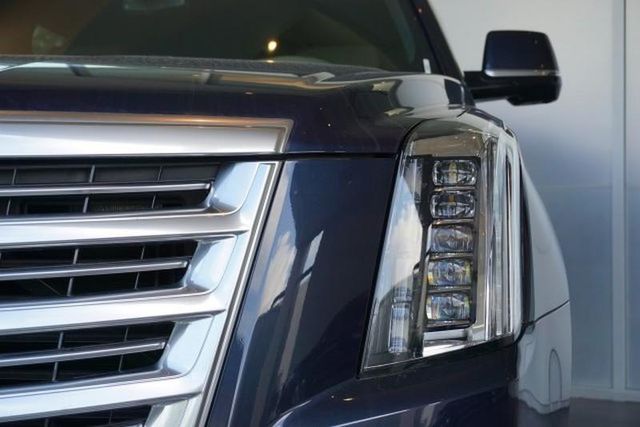  2019 Cadillac Escalade Platinum For Sale Specifications, Price and Images