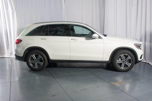  2018 Mercedes-Benz GLC 300 For Sale Specifications, Price and Images