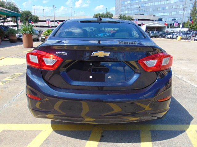  2016 Chevrolet Cruze LS For Sale Specifications, Price and Images