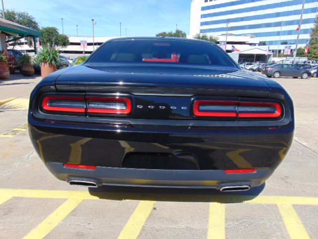  2015 Dodge Challenger SXT For Sale Specifications, Price and Images