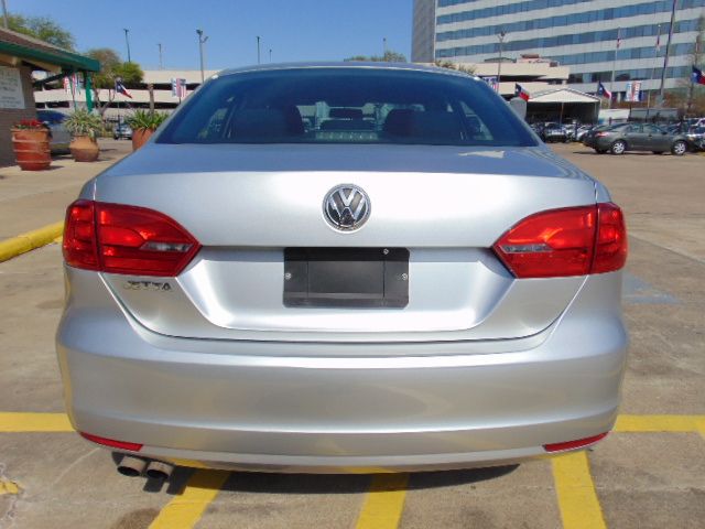  2014 Volkswagen Jetta Auto S For Sale Specifications, Price and Images