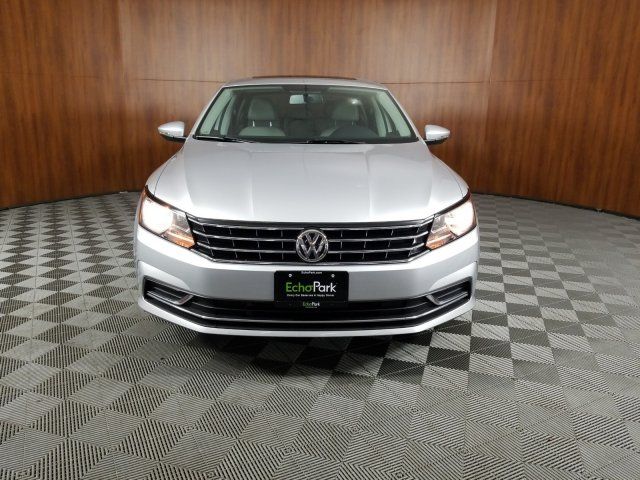  2016 Volkswagen Passat 1.8T SE